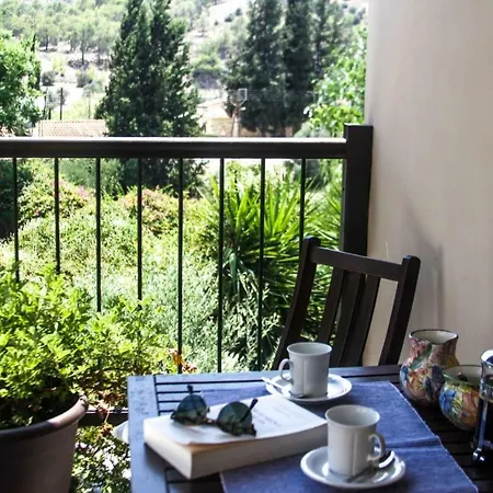 Bed and Breakfast Bougainvillea Αγία Άννα