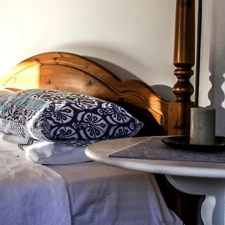 Bougainvillea Bed & Breakfast *